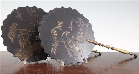 A pair of Regency papier mache hand screens, 16.5in.